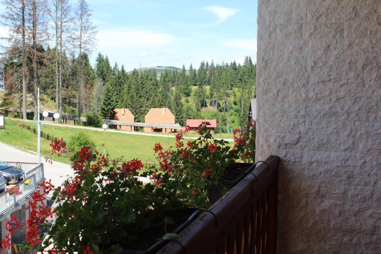 In Hotel Zlatar Ex Zlatarski Biseri Nova Varos Exterior photo